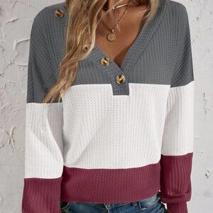 Casual Womens button detailed colorblock Tee multi color